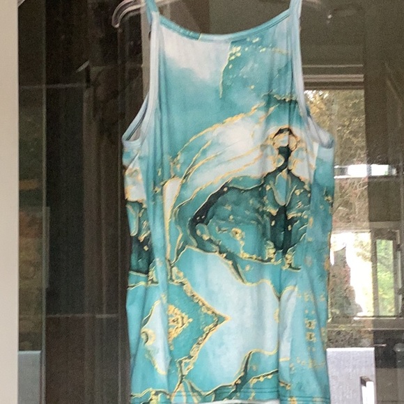 ETCYY V-Neck Tropics Top with Gold Ring Straps. NWT. Sz L. - Picture 3 of 7